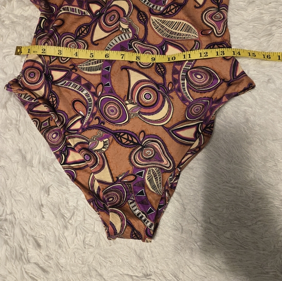 NWT A.L.C. Cleo print one-piece swimsuit Size M Color Beige/Red - Picture 7 of 10